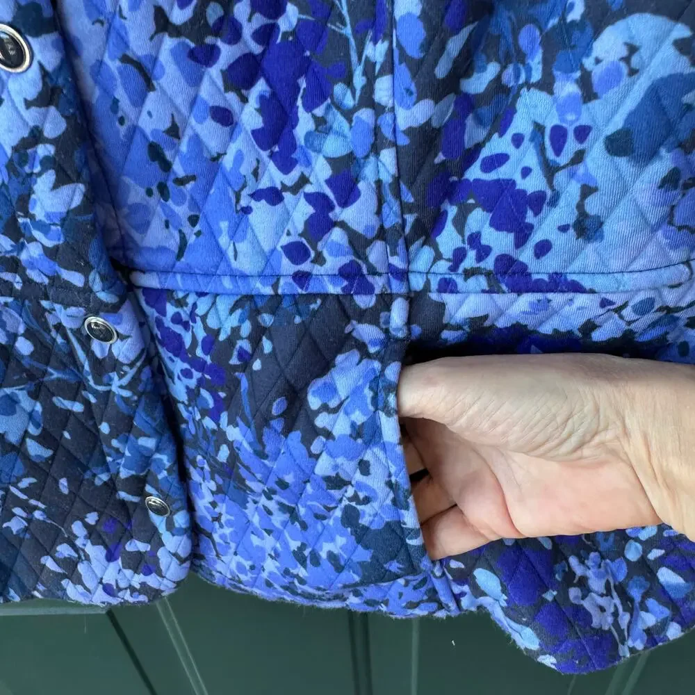 Isaac Mizrahi QVC Quilted Snap Jacket L Blue Floral Print Lightweight Fall Layer